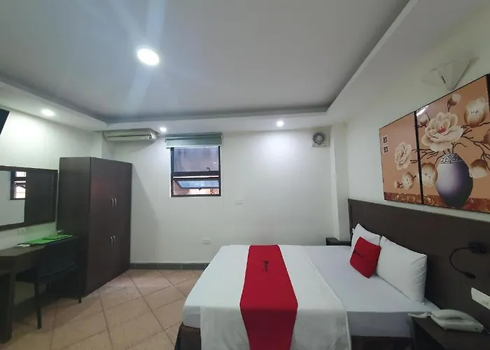 Ha Noi Vang Hoang Ngan